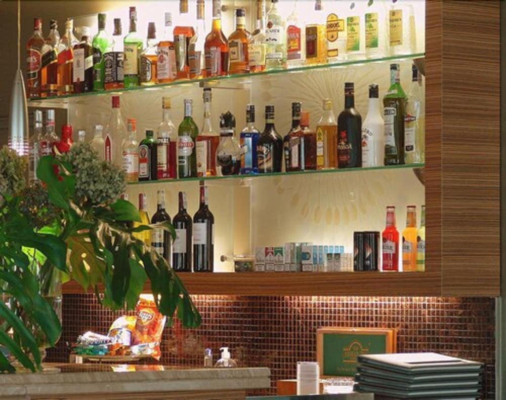 佩拉酒店 克拉科夫 外观 照片